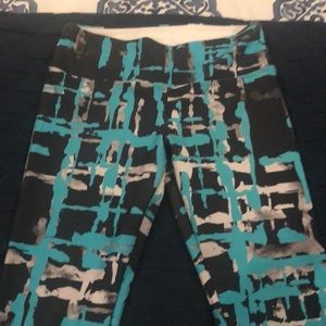 Pure Karma Capri leggings